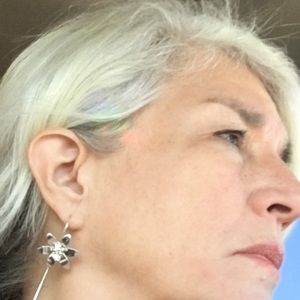 Meet your Posher, Suzanne